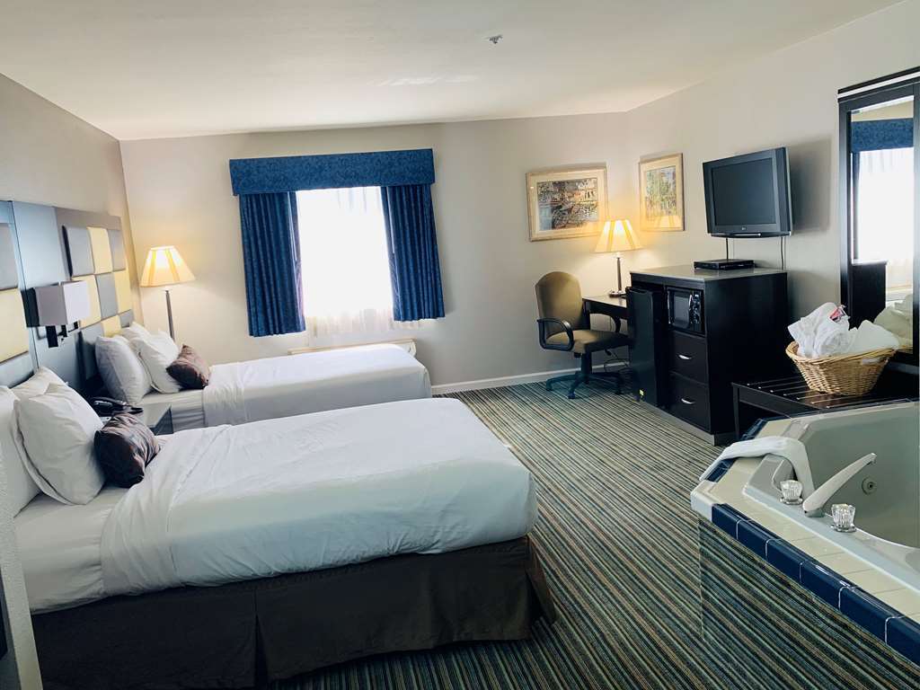 Surestay Plus Hotel By Best Western Redding Habitación foto